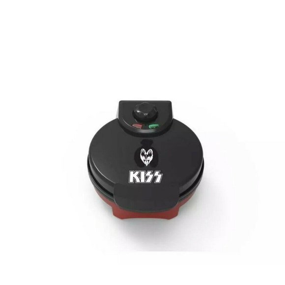 NEW Black KISS The Demon American Waffle Maker - Picture 1 of 3
